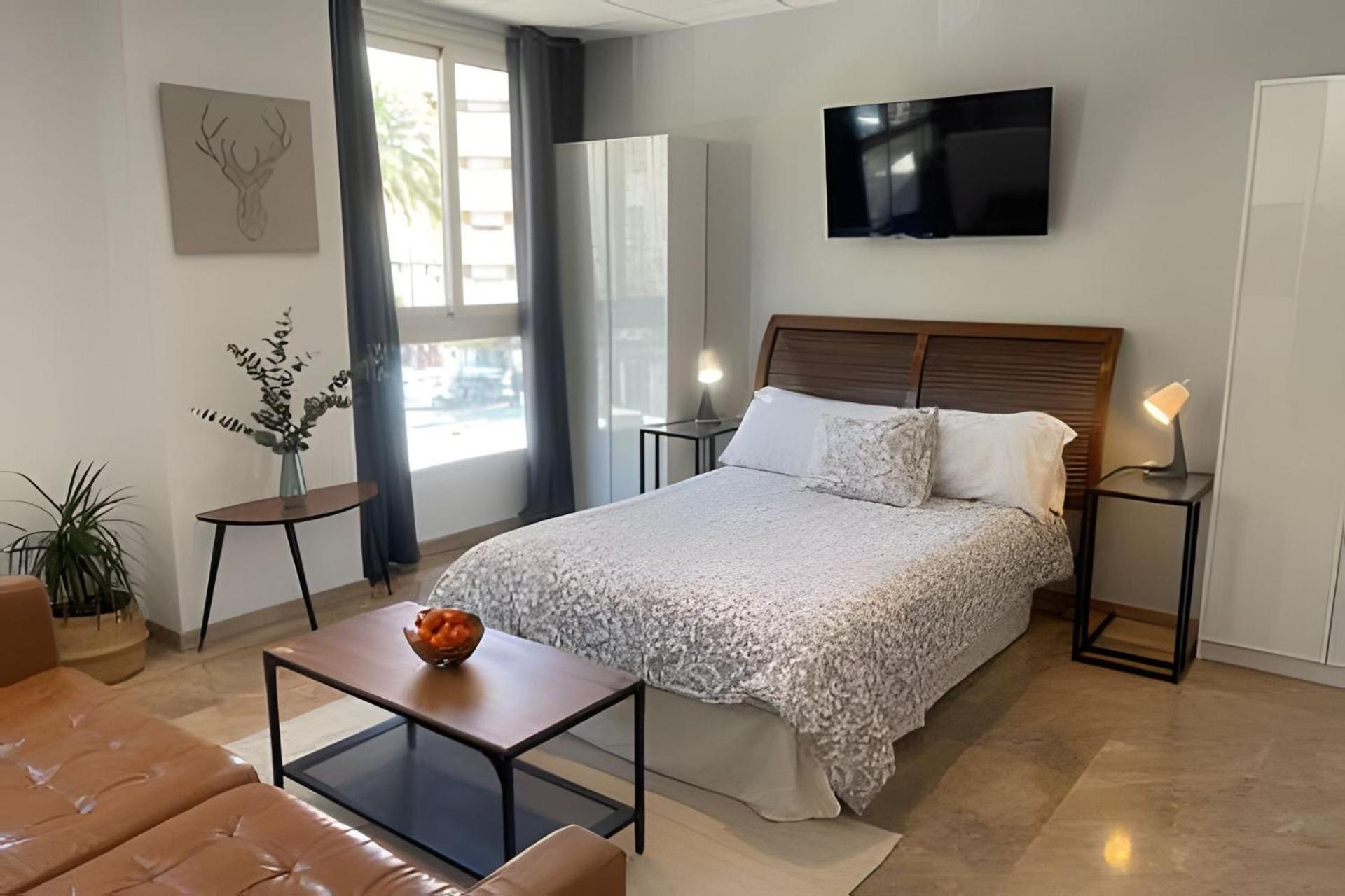 11 Nights Studios Βαλένθια Εξωτερικό φωτογραφία