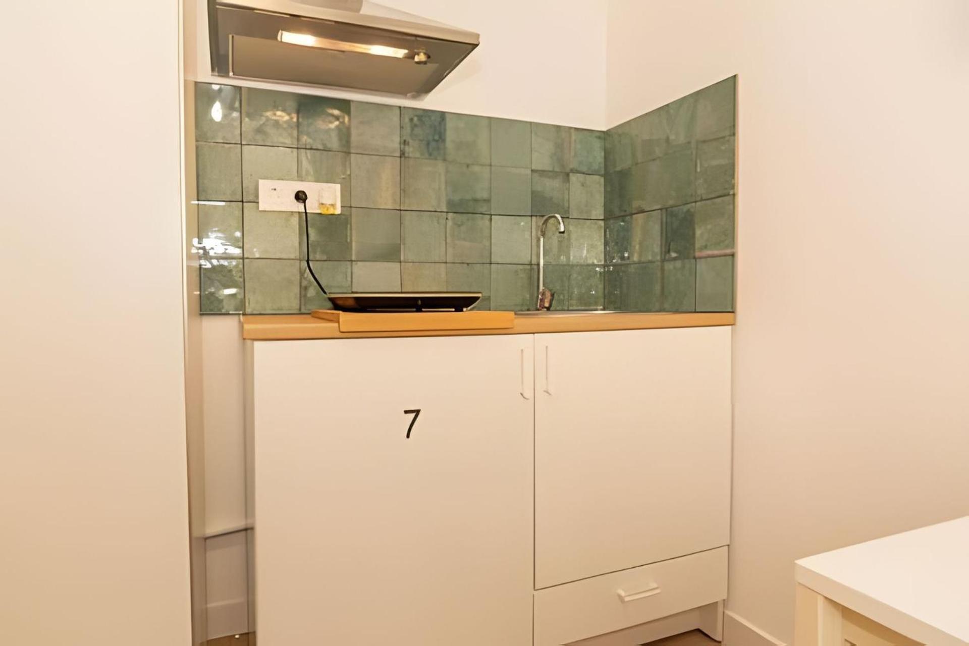 11 Nights Studios Βαλένθια Εξωτερικό φωτογραφία