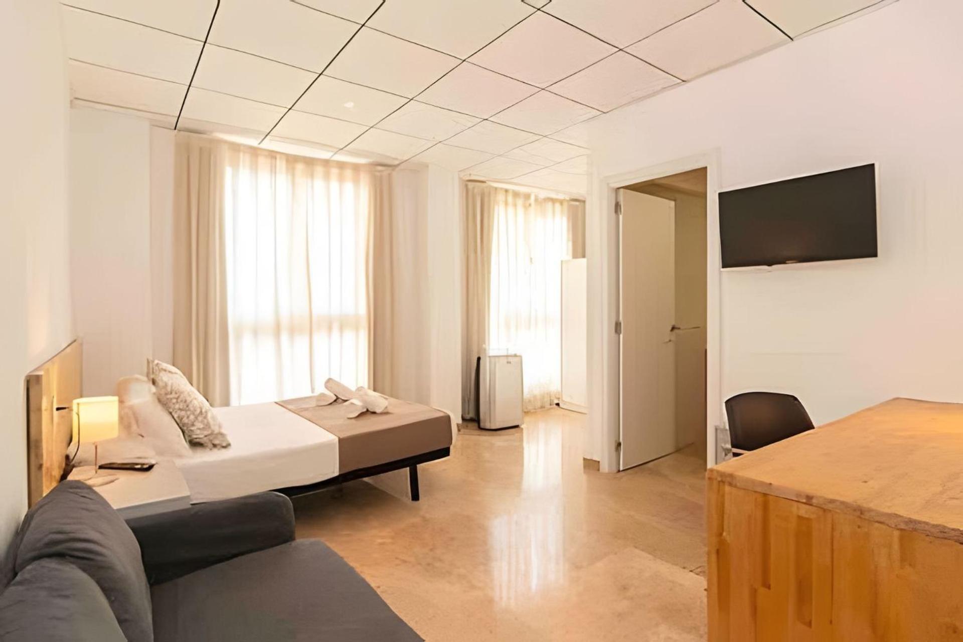 11 Nights Studios Βαλένθια Εξωτερικό φωτογραφία